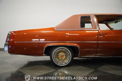 1977 Cadillac Coupe DeVille Lowrider
