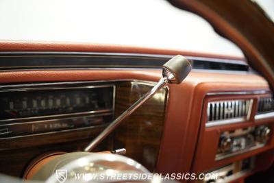 1977 Cadillac Coupe DeVille Lowrider