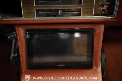 1977 Cadillac Coupe DeVille Lowrider