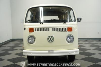 1973 Volkswagen Westfalia Camper Bus