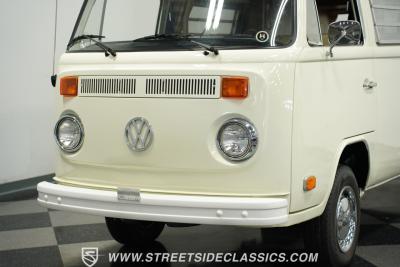 1973 Volkswagen Westfalia Camper Bus