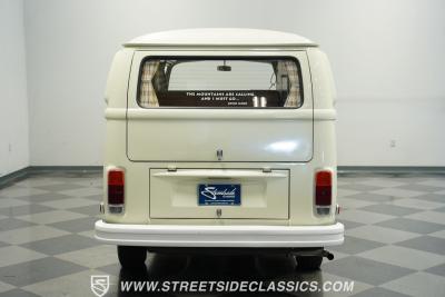 1973 Volkswagen Westfalia Camper Bus