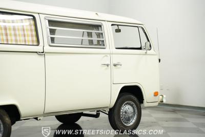 1973 Volkswagen Westfalia Camper Bus
