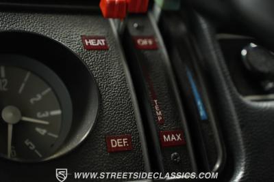 1973 Volkswagen Westfalia Camper Bus