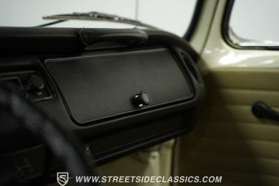 1973 Volkswagen Westfalia Camper Bus