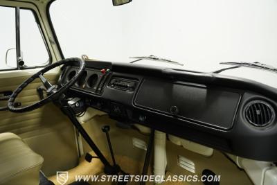 1973 Volkswagen Westfalia Camper Bus