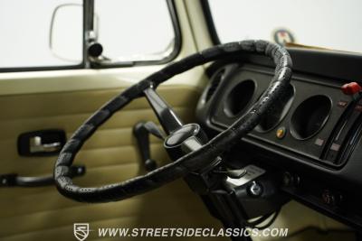 1973 Volkswagen Westfalia Camper Bus