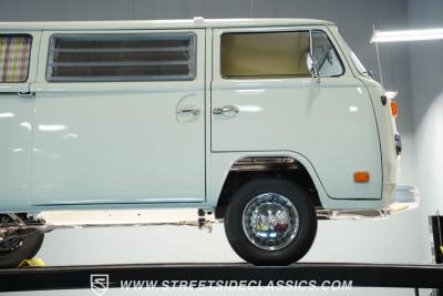 1973 Volkswagen Westfalia Camper Bus