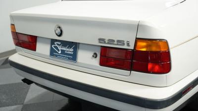 1989 BMW 525i