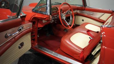 1956 Ford Thunderbird