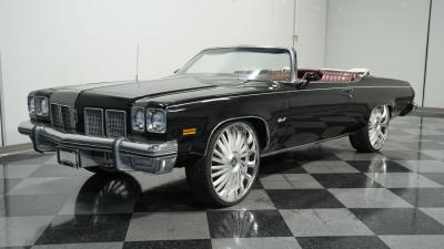 1975 Oldsmobile Delta 88 Royale Convertible