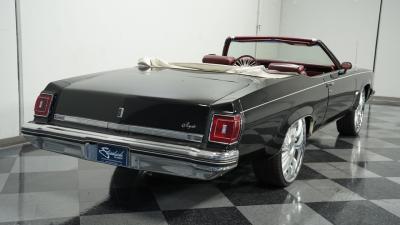 1975 Oldsmobile Delta 88 Royale Convertible