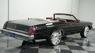 1975 Oldsmobile Delta 88 Royale Convertible