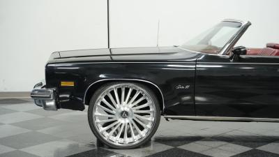 1975 Oldsmobile Delta 88 Royale Convertible