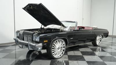 1975 Oldsmobile Delta 88 Royale Convertible