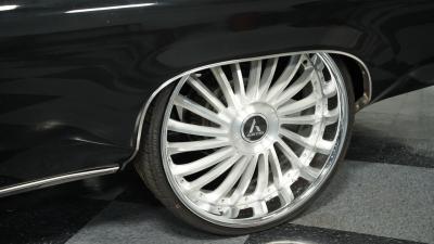 1975 Oldsmobile Delta 88 Royale Convertible