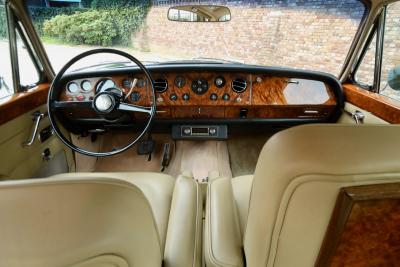 1967 Rolls - Royce Silver Shadow Saloon &ldquo;Chippendale dash&rdquo;
