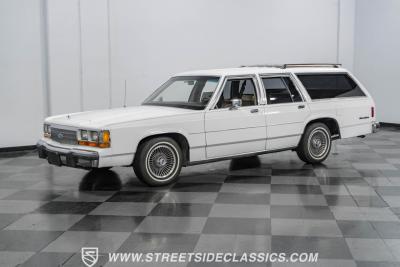 1990 Ford LTD Crown Victoria Wagon
