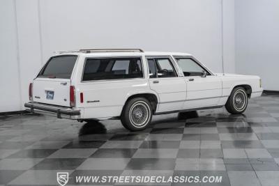 1990 Ford LTD Crown Victoria Wagon