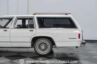 1990 Ford LTD Crown Victoria Wagon