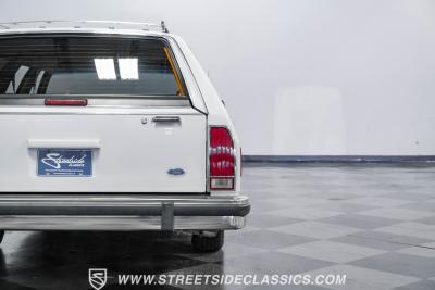 1990 Ford LTD Crown Victoria Wagon