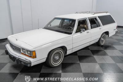 1990 Ford LTD Crown Victoria Wagon