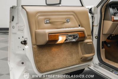 1990 Ford LTD Crown Victoria Wagon