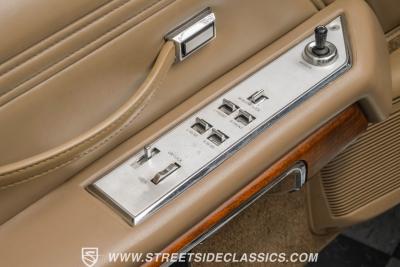 1990 Ford LTD Crown Victoria Wagon