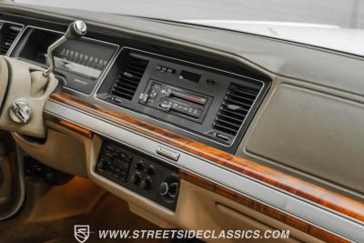 1990 Ford LTD Crown Victoria Wagon