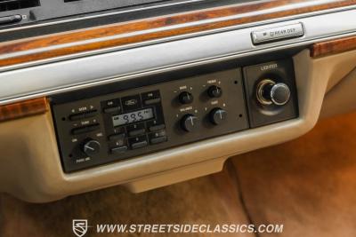 1990 Ford LTD Crown Victoria Wagon