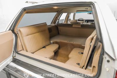 1990 Ford LTD Crown Victoria Wagon
