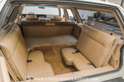 1990 Ford LTD Crown Victoria Wagon