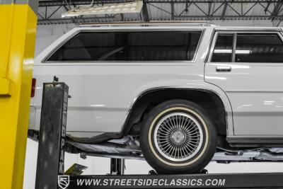 1990 Ford LTD Crown Victoria Wagon