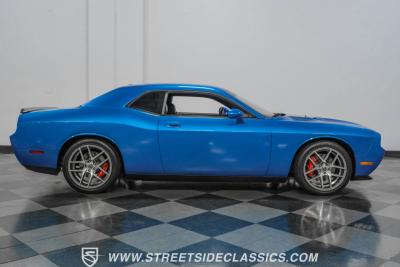 2009 Dodge Challenger SRT-8