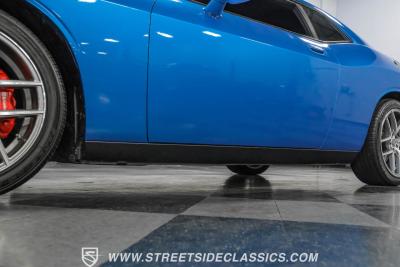 2009 Dodge Challenger SRT-8