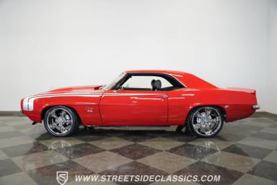 1969 Chevrolet Camaro RS/SS Restomod Tribute