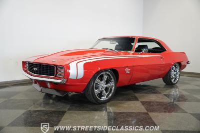 1969 Chevrolet Camaro RS/SS Restomod Tribute