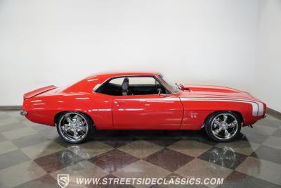 1969 Chevrolet Camaro RS/SS Restomod Tribute