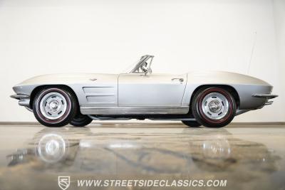 1963 Chevrolet Corvette Convertible