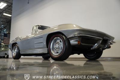 1963 Chevrolet Corvette Convertible