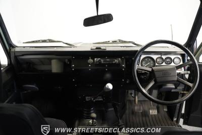 1991 Land Rover Defender