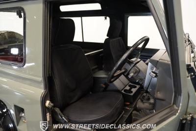 1991 Land Rover Defender