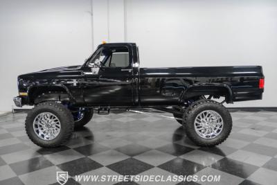 1986 Chevrolet K30 Silverado 4X4