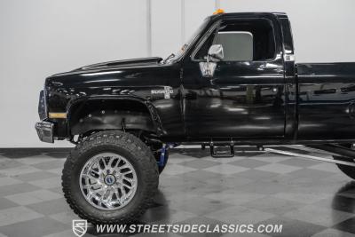 1986 Chevrolet K30 Silverado 4X4