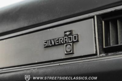 1986 Chevrolet K30 Silverado 4X4