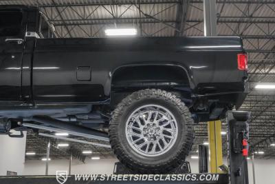 1986 Chevrolet K30 Silverado 4X4