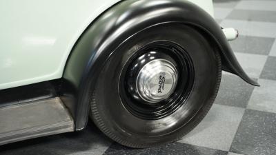 1932 Ford Model B Roadster