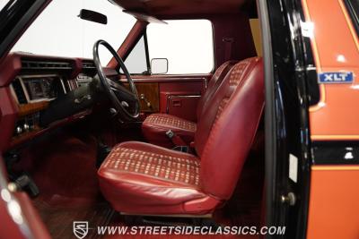 1981 Ford Bronco Ranger XLT Free-Wheeling 4X4