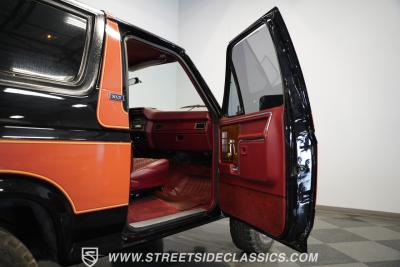 1981 Ford Bronco Ranger XLT Free-Wheeling 4X4