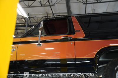 1981 Ford Bronco Ranger XLT Free-Wheeling 4X4